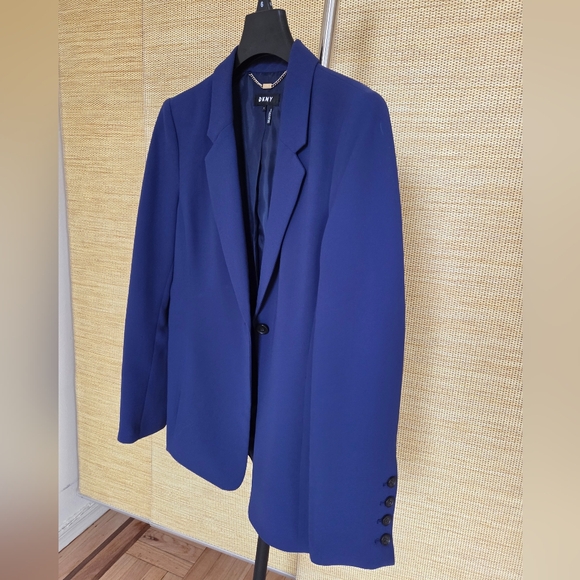 DKNY Woman's Navy Sport Coat - Picture 1 of 7